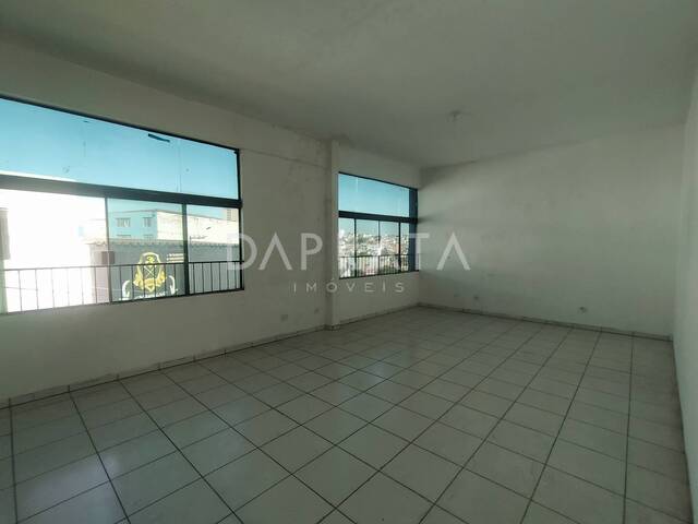 Sala Comercial para Locação em Carapicuíba - 4