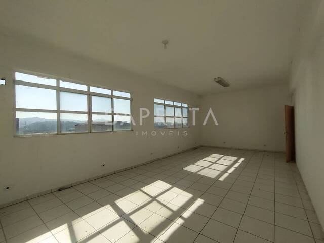 Prédio comercial para Locação em Carapicuíba - 4