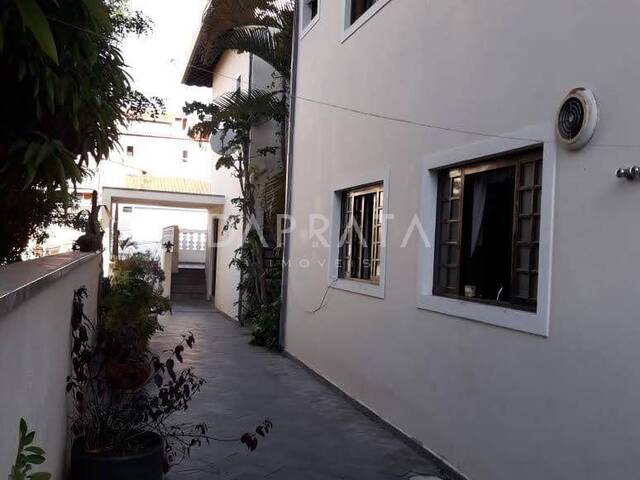 #CRP00065V - Casa para Venda em Barueri - SP - 1